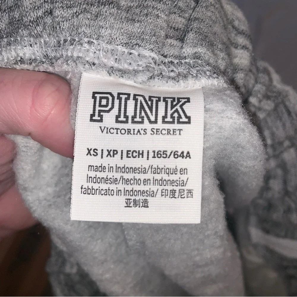 VICTORIA SECRET PINK VARSITY SHORTS XSMALL - Picture 6 of 7